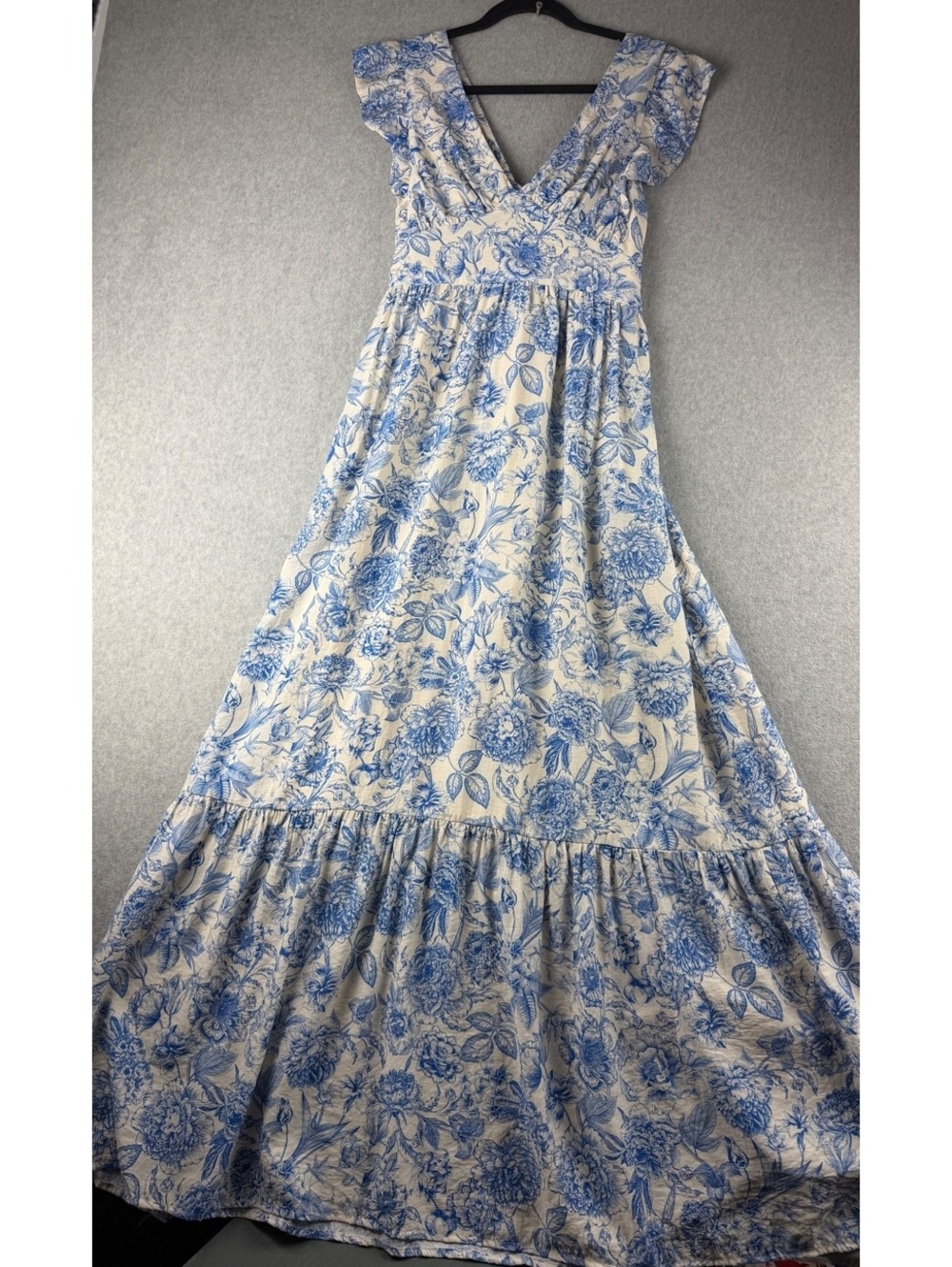 Baltic Born Hampton Maxi Dress L Blue Ivory Floral Tie Back Ruffle Sleeve - Picture 5 of 11